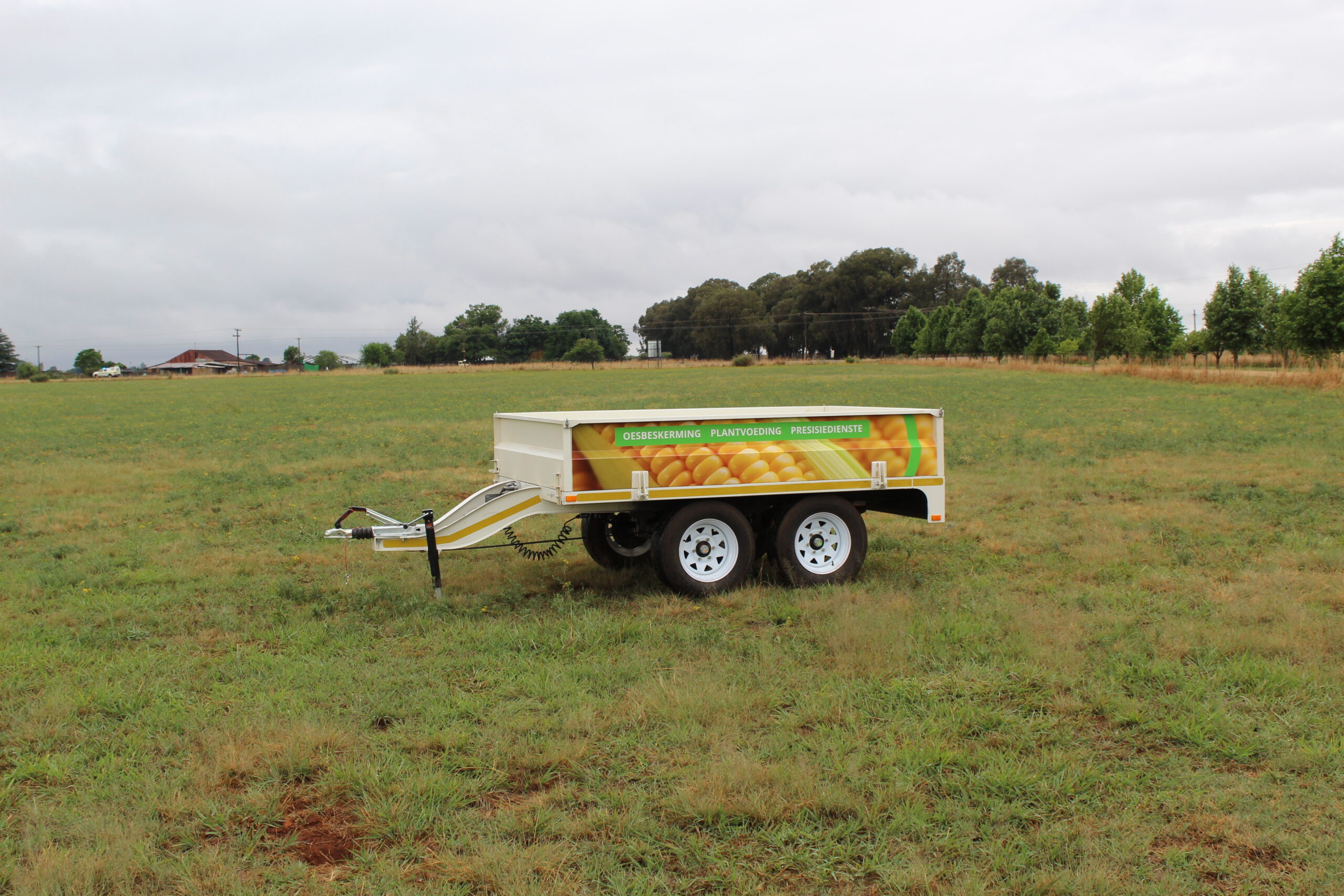 2,7m trailer with drop sides
